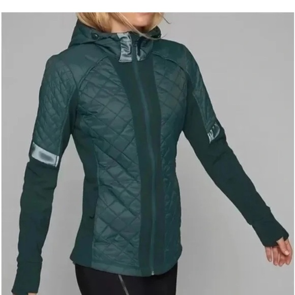 Athleta Quilted  Jacket - Picture 7 of 7